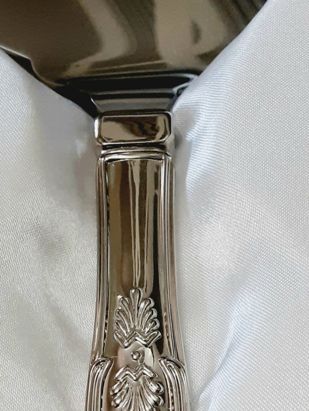 HOST PICK!!  NEW cake cutlery set by Sheridan - Picture 6 of 10